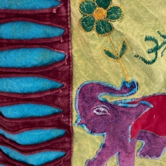 Nepalese Boho Crossbody Sac - Picture 7 of 16